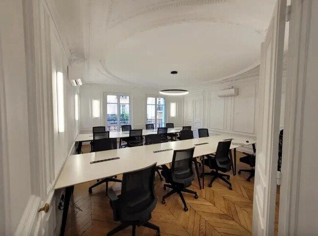 Plus de détails pour 30 Rue De Mogador, Paris - Bureau à louer