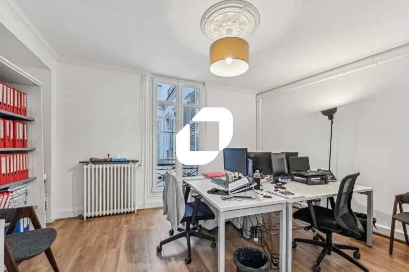 Bureau dans Paris à louer - Photo de l’immeuble – Image 3 sur 11