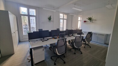 32 Avenue Marceau, Paris à louer Photo intérieure– Image 2 sur 8