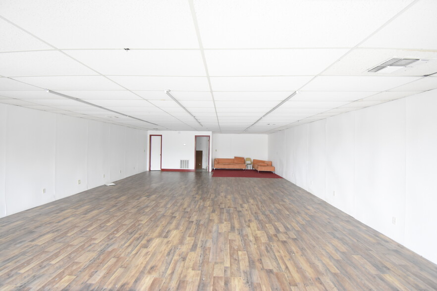406 Verhalen Rd, Alvin, TX à louer - Photo intérieure – Image 2 sur 11