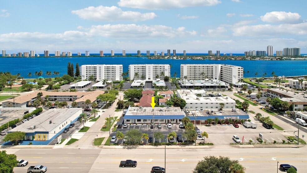 415 Federal Hwy, Lake Park, FL à vendre - Photo de l’immeuble – Image 1 sur 36