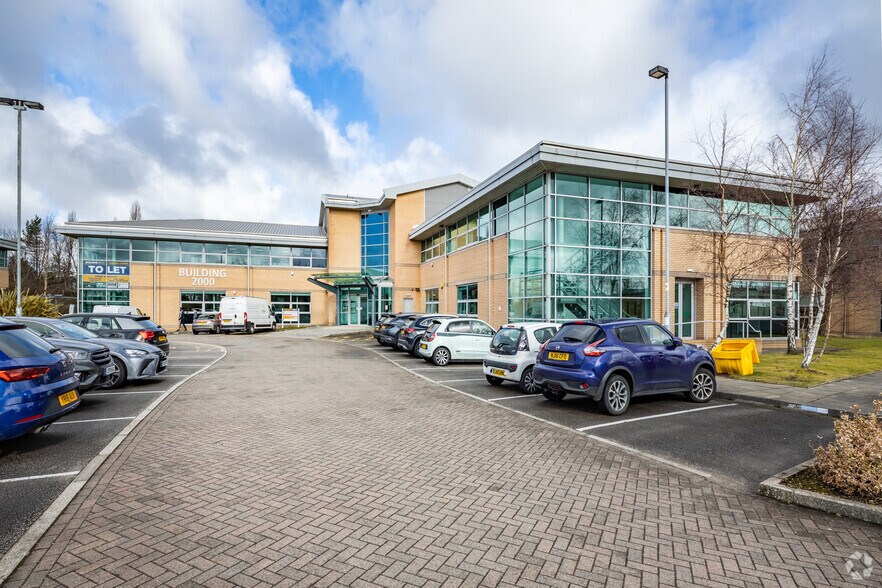 Enterprise Way, Liverpool à louer - Photo principale – Image 1 sur 8