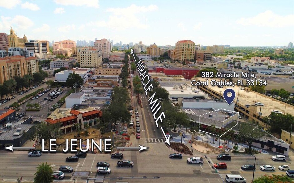 374-384 Miracle Mile, Coral Gables, FL à louer - Photo de l’immeuble – Image 3 sur 12