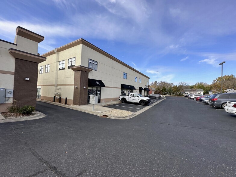 208 2nd Ave N, Sauk Rapids, MN à louer - Photo de l’immeuble – Image 3 sur 3