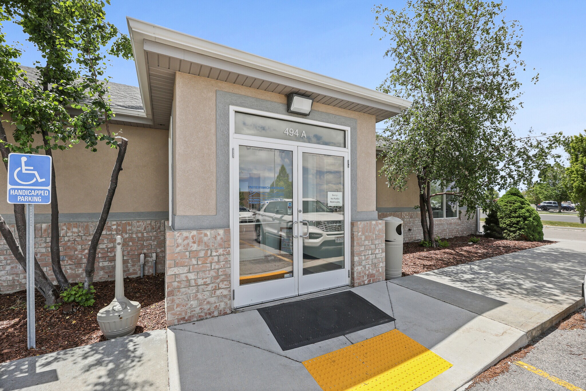 494 E 2400 N, Tooele, UT à louer Photo de l’immeuble– Image 1 sur 29