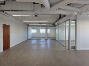 8455 Beverly Blvd, Los Angeles, CA à louer Photo intérieure– Image 1 sur 6