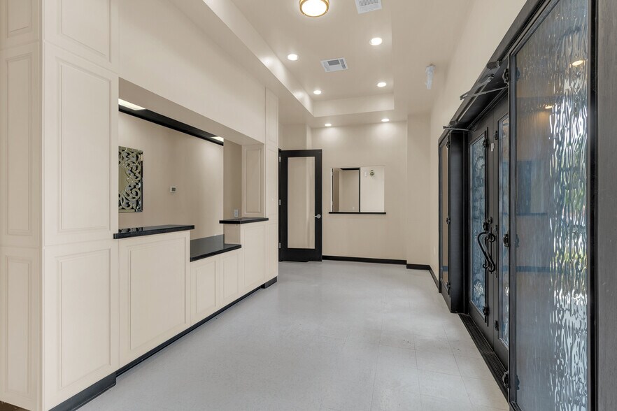 1125 Cypress Station Dr, Houston, TX à louer - Photo intérieure – Image 3 sur 31