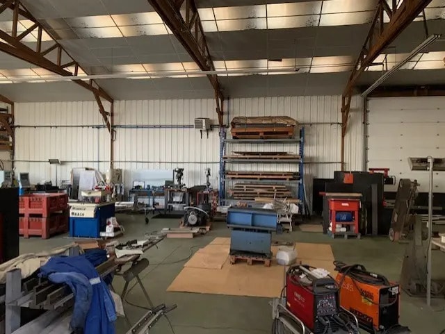 Local d'activités dans Ploërmel à vendre - Photo intérieure – Image 3 sur 5