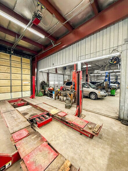 41 5th Ave S, Kindred, ND à vendre - Photo de l’immeuble – Image 2 sur 16