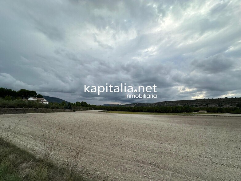 Terrain dans Alfafara, Alicante à vendre - Aérien – Image 2 sur 6