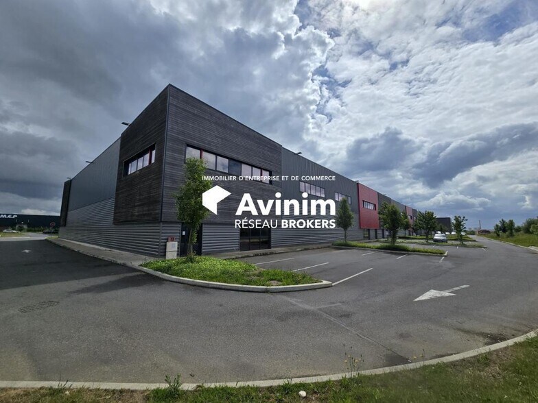 Industriel/Logistique dans Louvres à louer - Photo de l’immeuble – Image 2 sur 6