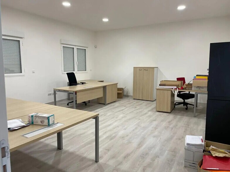 Industriel/Logistique dans Chevrières à louer - Photo intérieure – Image 3 sur 6