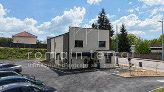 Plus de détails pour Local commercial à louer