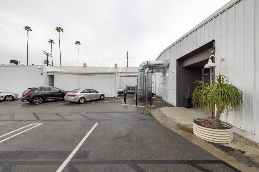 3015 Dolores St, Los Angeles, CA à louer - Photo de l’immeuble – Image 3 sur 17