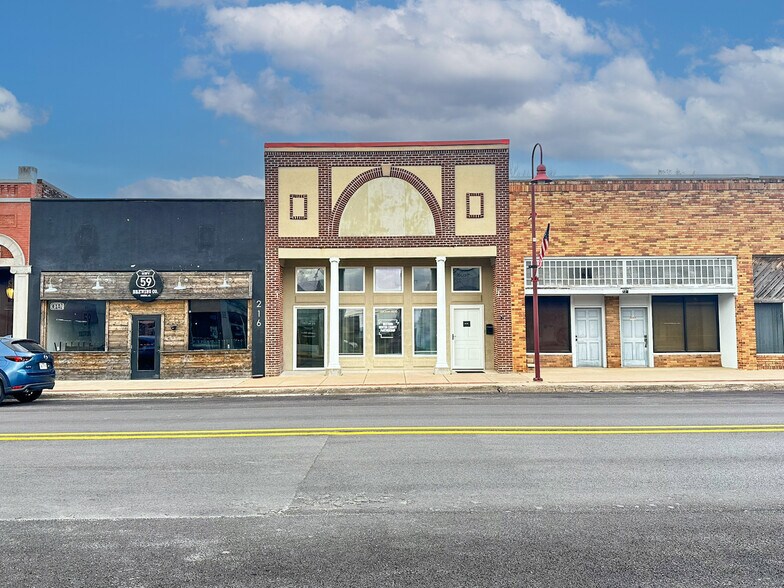 220 E Main St, Gentry, AR à louer - Photo principale – Image 1 sur 11