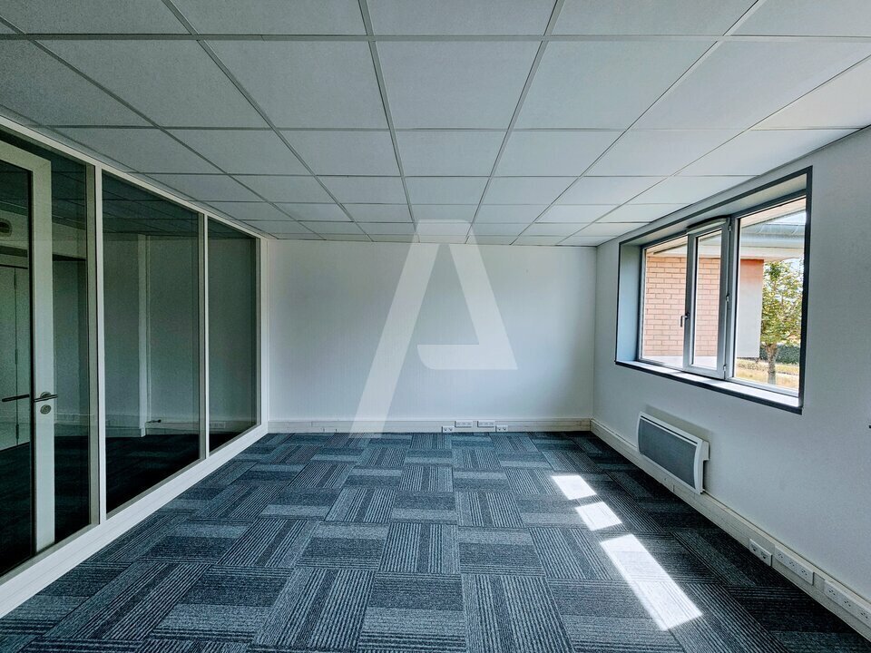 21 Rue Jacques Cartier, Voisins-le-Bretonneux à louer Photo intérieure– Image 1 sur 9