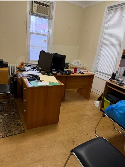 1833 E 7th St, Brooklyn, NY à louer - Photo principale – Image 1 sur 6