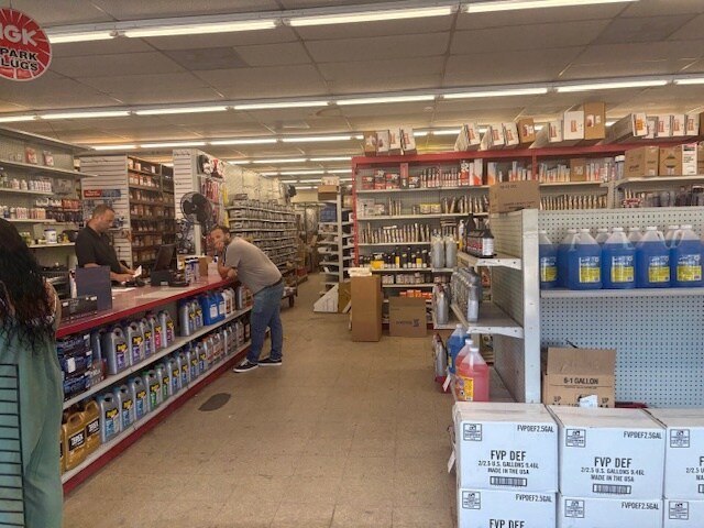 456 Chelmsford St, Lowell, MA à louer - Photo de l’immeuble – Image 2 sur 2