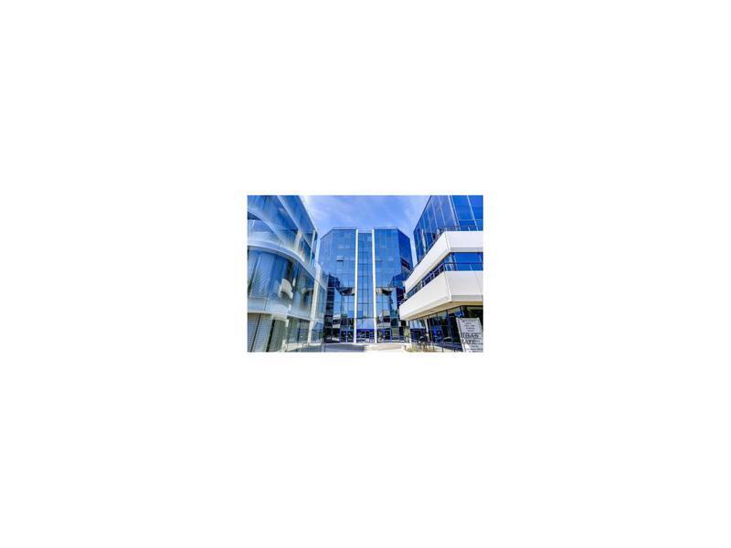 22 Quai Gallieni, Suresnes à louer Photo de l’immeuble– Image 1 sur 9