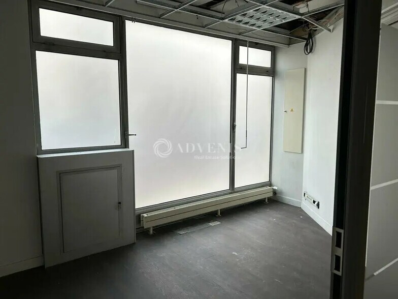 Local commercial dans Saint-Avertin à vendre - Photo intérieure – Image 2 sur 12