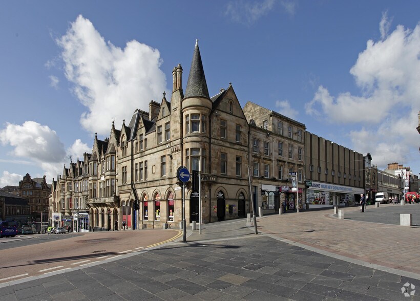 23 High St, Paisley à louer - Photo principale – Image 1 sur 8