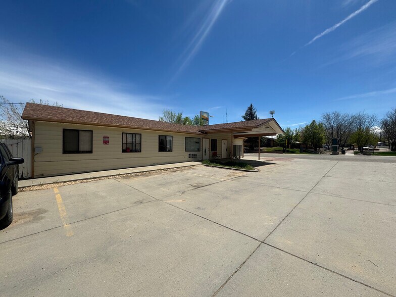 206 E Main St, Rangely, CO à vendre - Photo de l’immeuble – Image 2 sur 15
