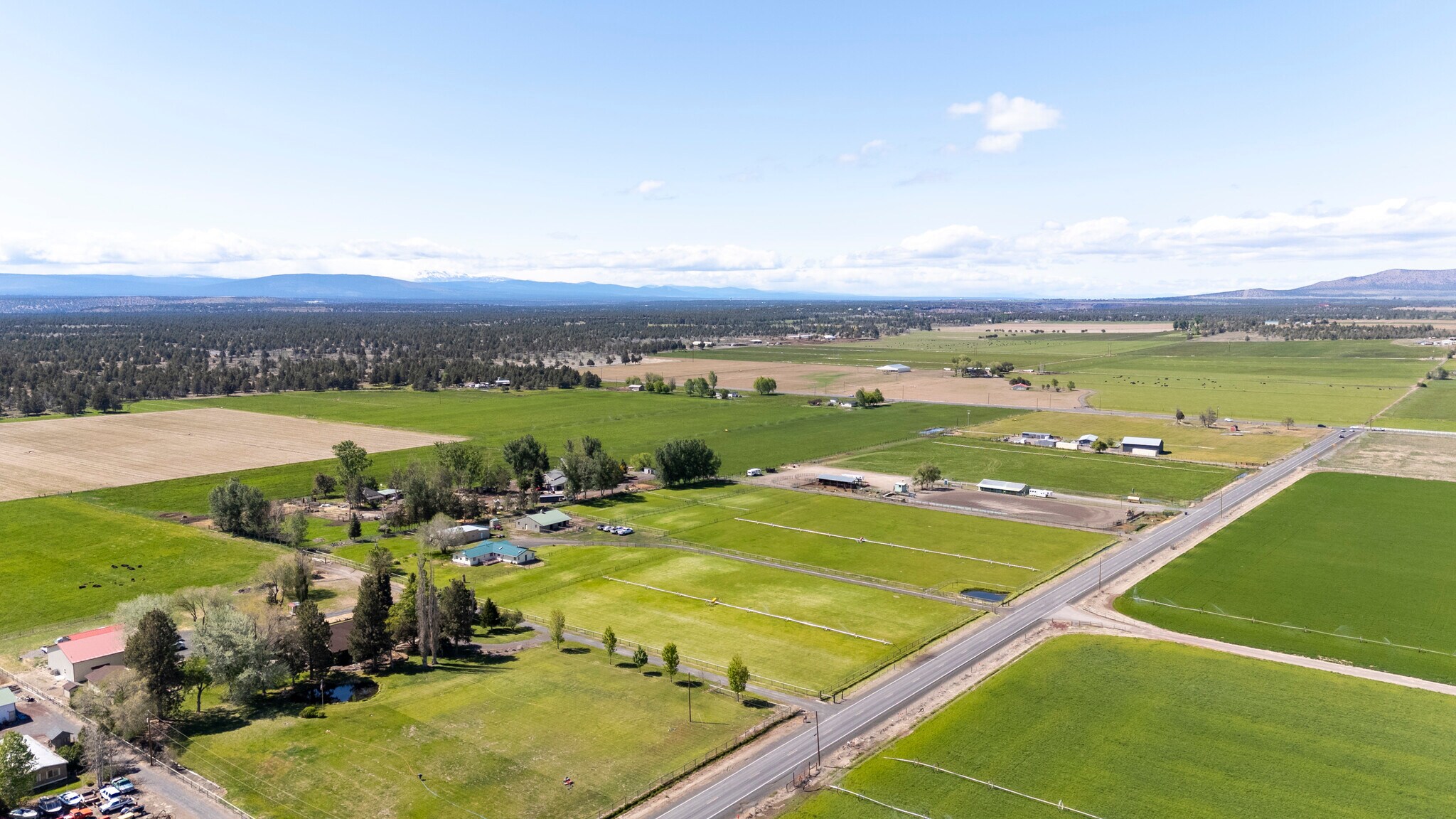 9101 NW 31st St, Terrebonne, OR à vendre Photo principale– Image 1 sur 45