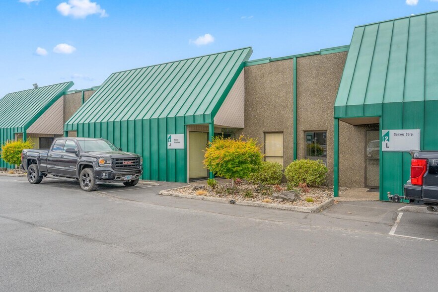 15635-15850 SE 114th Ave, Clackamas, OR à louer - Photo de l’immeuble – Image 2 sur 10