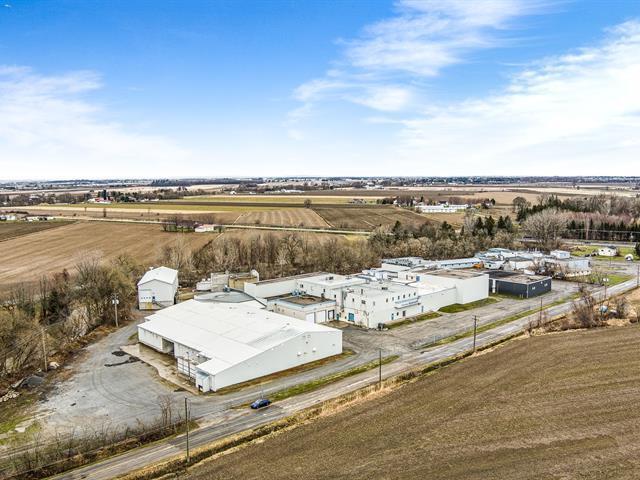 212 Ch Du Canton S, Yamachiche, QC à vendre - Photo de l’immeuble – Image 1 sur 6
