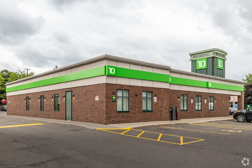 1480 Richmond Rd, Ottawa, ON à vendre - Photo de l’immeuble – Image 2 sur 3