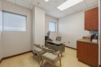 8080 State Highway 121, McKinney, TX à louer Photo intérieure– Image 2 sur 11