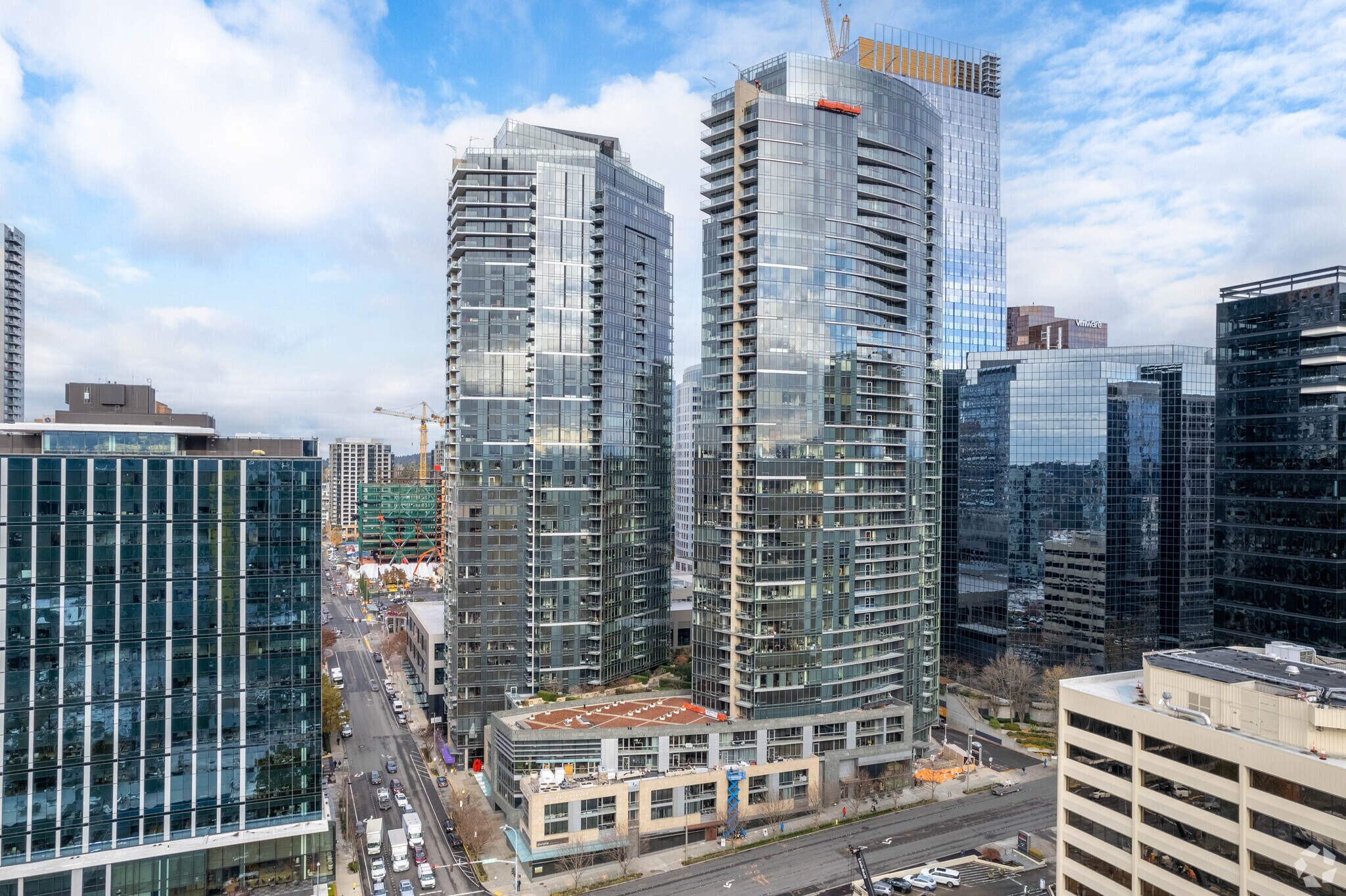 10608-10700 NE 4th St, Bellevue, WA à louer Photo principale– Image 1 sur 15