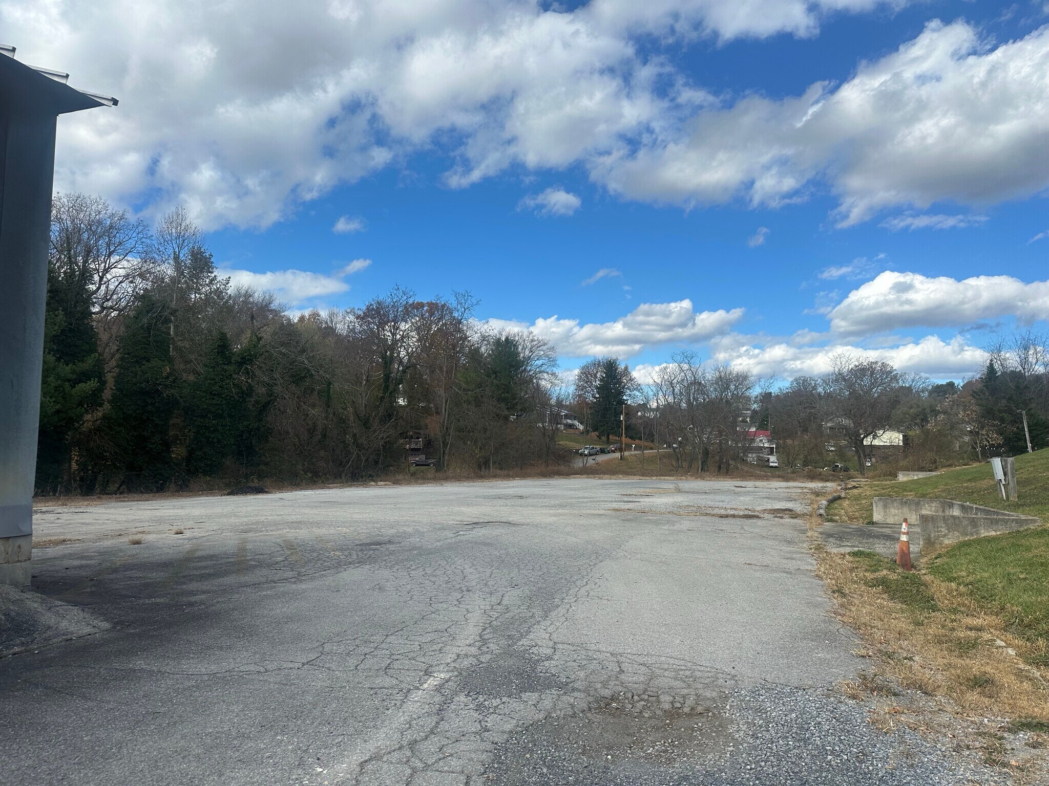 510 Church Street St, Christiansburg, VA à louer Photo principale– Image 1 sur 7