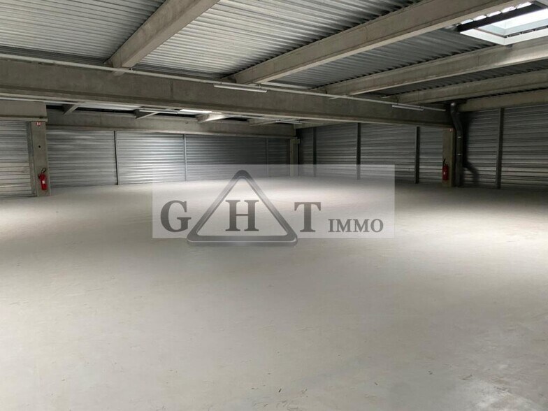Industriel/Logistique dans Créteil à louer - Photo intérieure – Image 1 sur 7