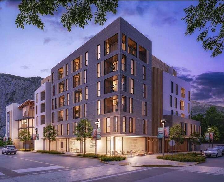 1360 Victoria St, Squamish, BC à louer - Photo principale – Image 1 sur 1