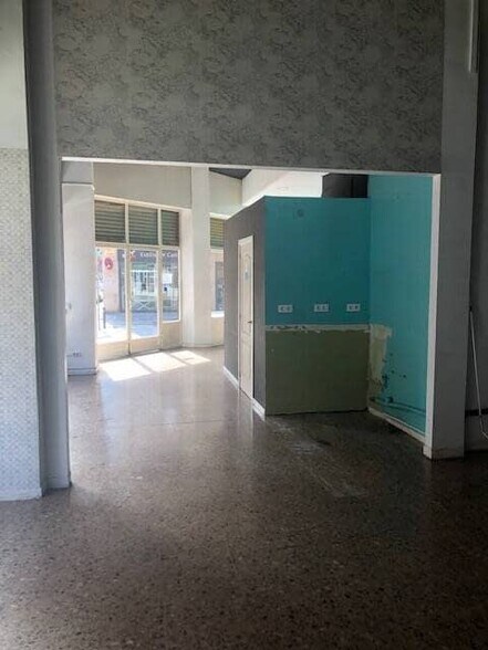 View Photo