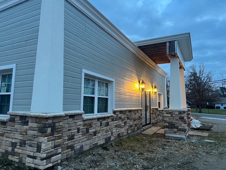 550 W College St, Oberlin, OH à louer - Photo de l’immeuble – Image 3 sur 14