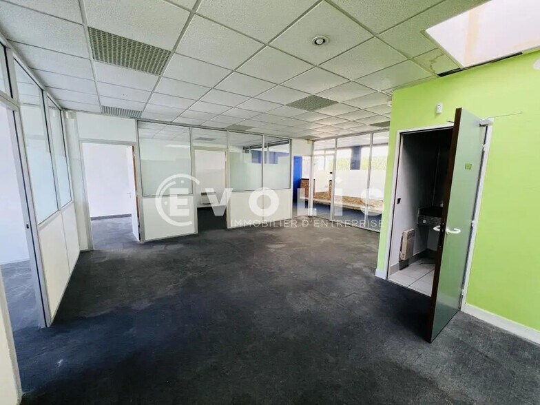 20 Rue Des Campanules, Lognes à louer - Photo de l’immeuble – Image 3 sur 6