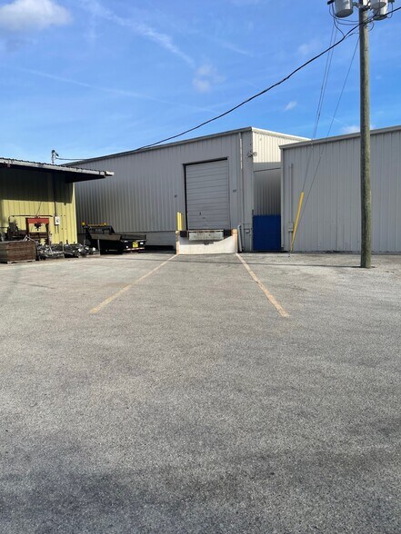 327 Old Ice House Rd, Lake Wales, FL à louer - Photo de l’immeuble – Image 2 sur 17