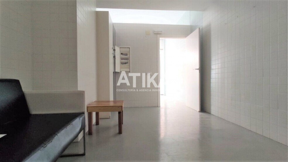 Local commercial dans Ontinyent, Valencia à vendre - Photo intérieure – Image 2 sur 11