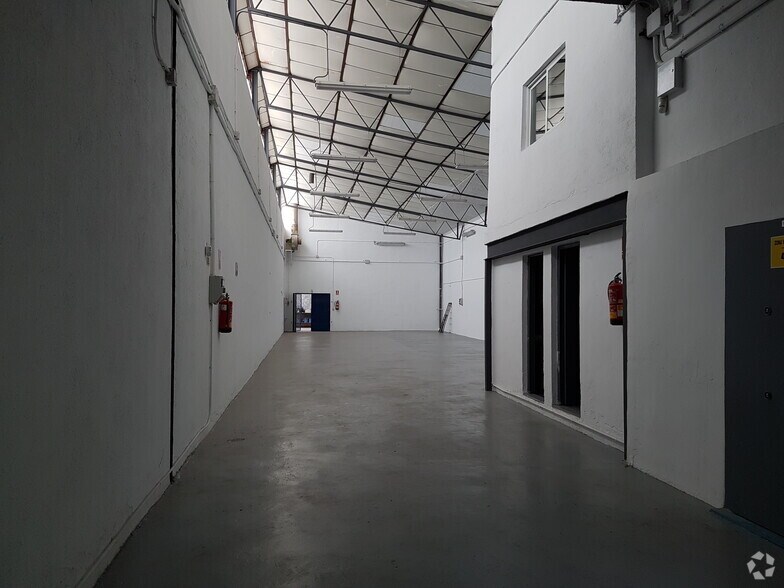 Industriel/Logistique dans Torrejón de Ardoz, Madrid à vendre - Photo de l’immeuble – Image 3 sur 45