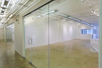 127 E 9th St, Los Angeles, CA à louer Photo intérieure– Image 2 sur 15