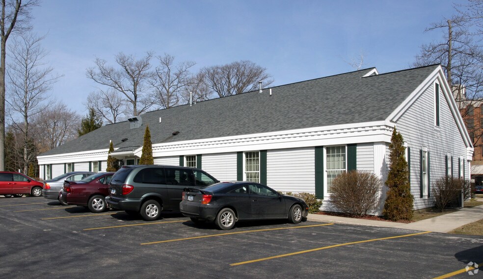 945 W Norton Ave, Muskegon, MI à vendre - Photo principale – Image 1 sur 1