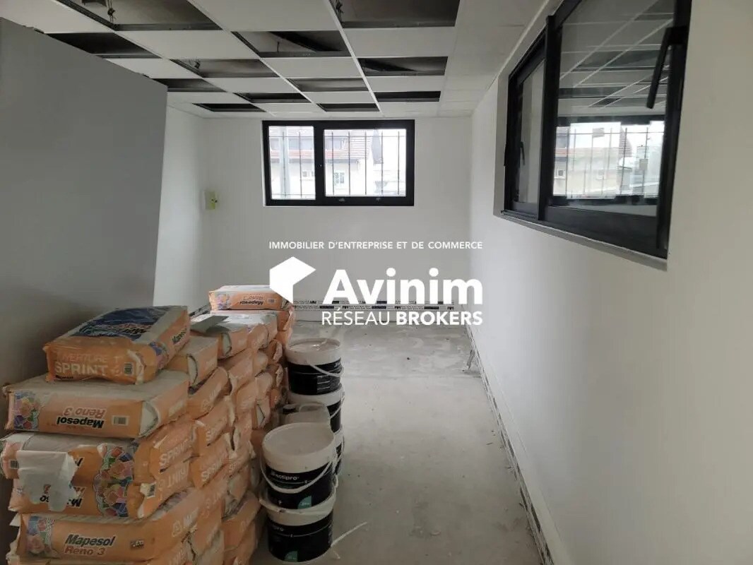 Bureau dans La Ravoire à louer Photo intérieure– Image 1 sur 3