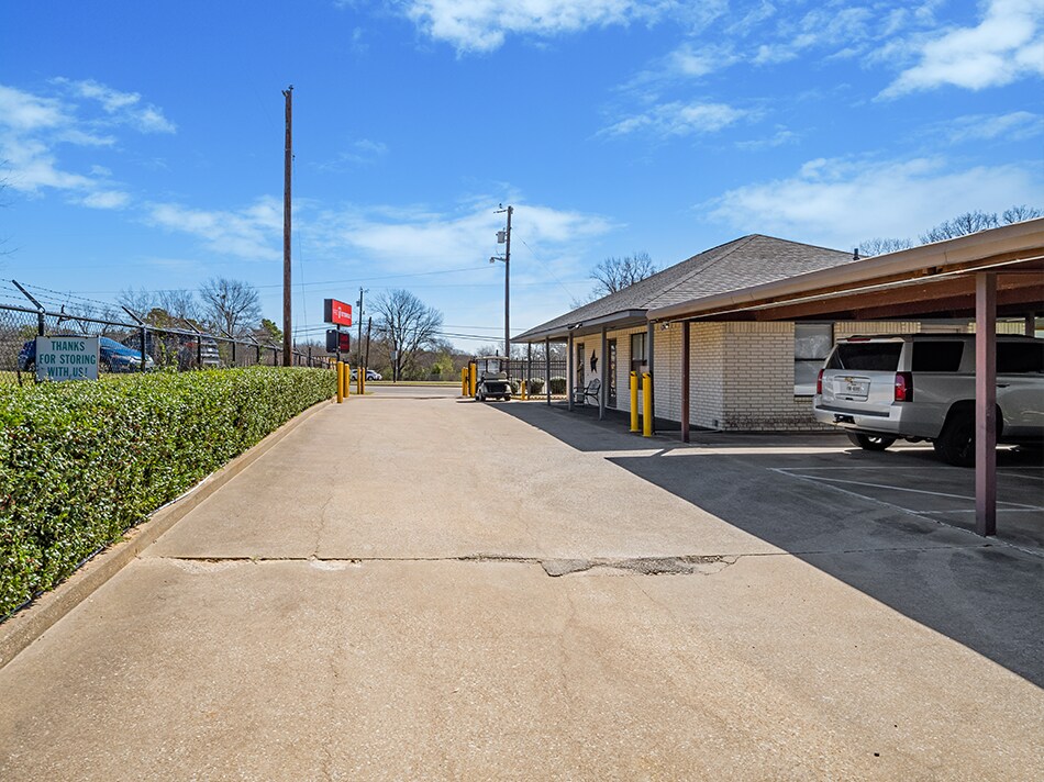 3521 Frankston Hwy, Tyler, TX à vendre Photo principale– Image 1 sur 6