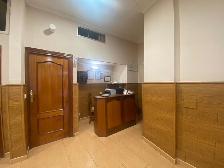 Local commercial dans Cáceres à vendre - Photo de l’immeuble – Image 2 sur 16