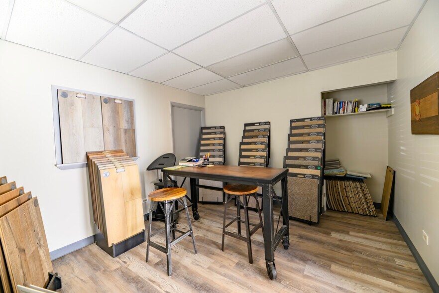 955 E 58th Ave, Denver, CO à louer - Photo intérieure – Image 2 sur 3