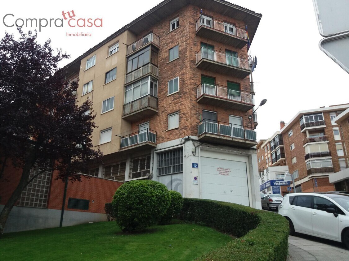 Immeuble residentiel dans Segovia, Segovia à vendre Photo de l’immeuble– Image 1 sur 3