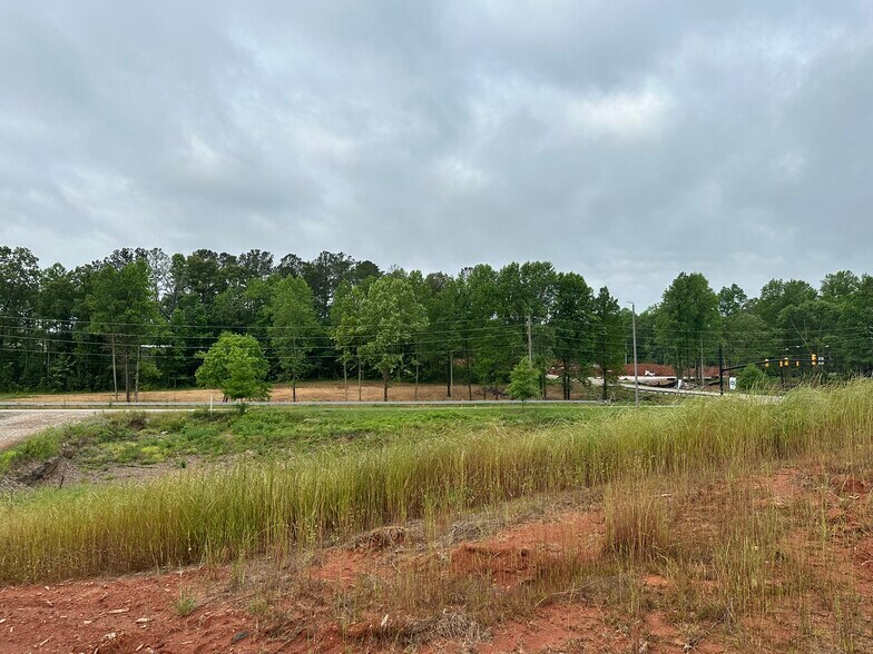 2871 University, Auburn, AL à vendre - Photo de l’immeuble – Image 3 sur 4