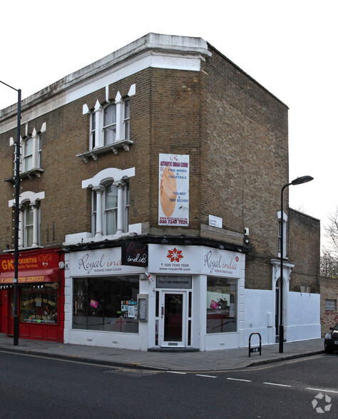 47 Stoke Newington Church St, Londres à vendre - Photo de l’immeuble – Image 2 sur 2